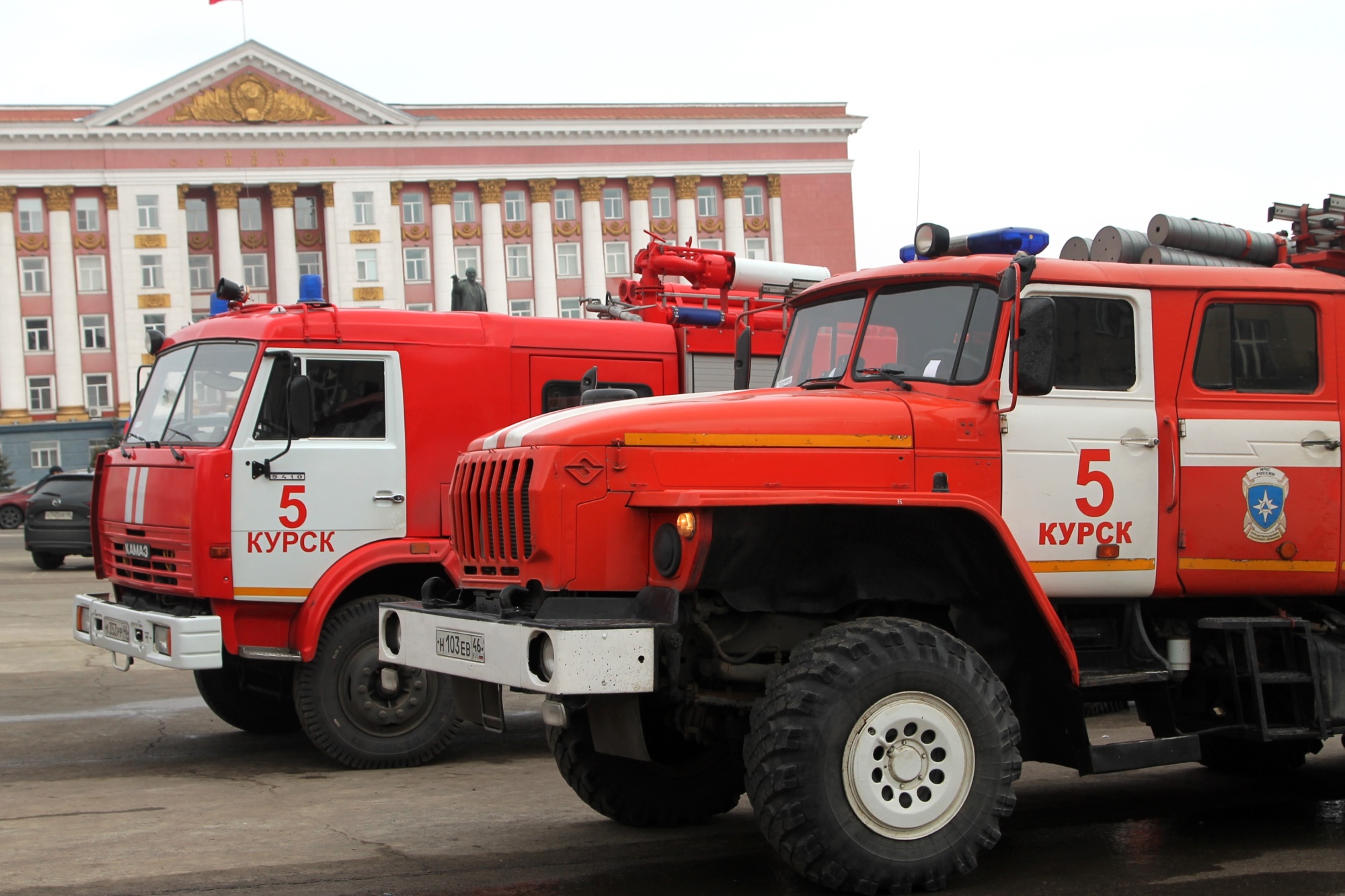 В центре Курска прошли учения пожарных | 17.02.2022 | Курск - БезФормата