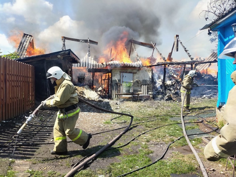 В Курской области из-за детской шалости чуть не сгорел жилой дом