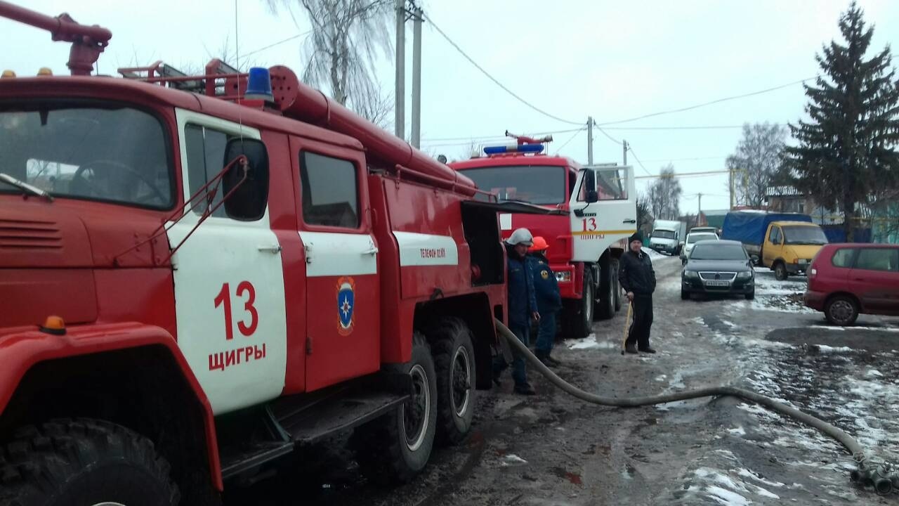 Курская область декабрь. Пожар в Сидоровке. МЧС пожар. ЧП 11 декабря в Курском районе. Пожар в деревне Лесниково советского района 12 декабря 2021.